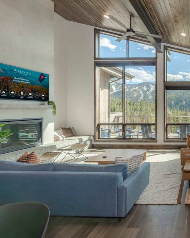 Some stays impress you.
Others completely change your plans.

Pinnacle Winter Park sits at the summit &mdash; where the views don&rsquo;t end at the windows, and staying longer feels inevitable.