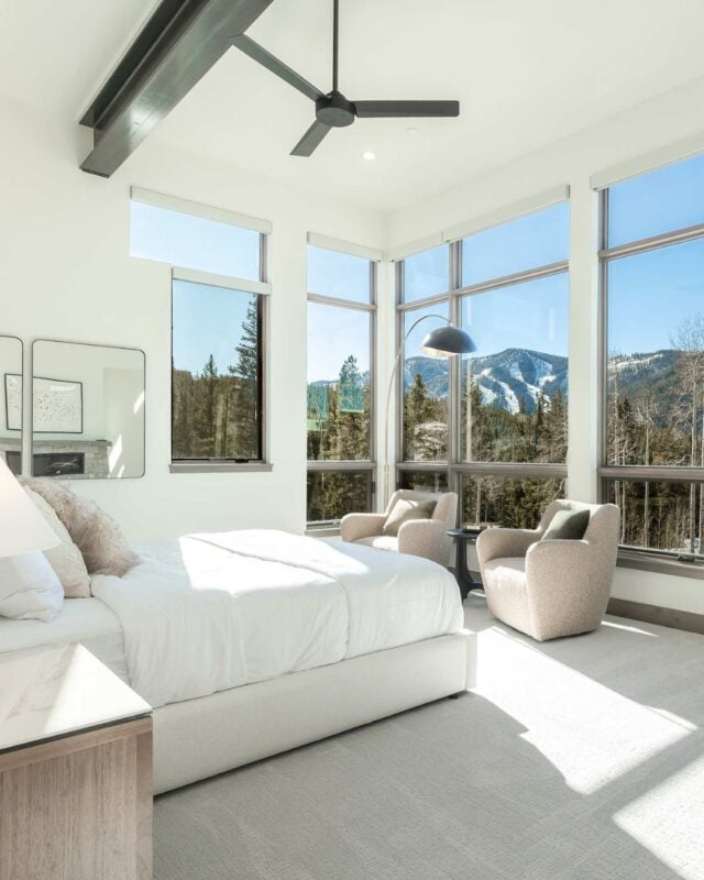 When every room comes with a view.

https://elysiandestinations.com/vacation-rental/overlook-ridge/