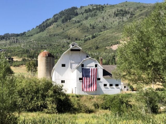 Happy Independence Day from Luxury Mountain Destinations! 🇺🇸❤️